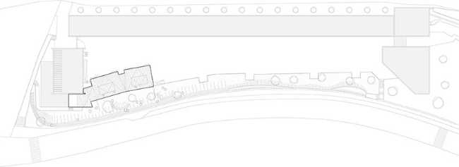 The Morel de Vindé Recreational Center welcomes you in a wooden embrace