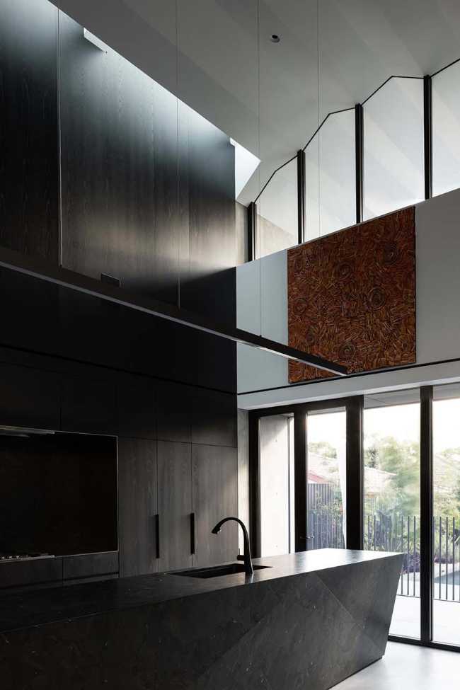 Zig Zag House. Bold shapes for the expansion of a family home