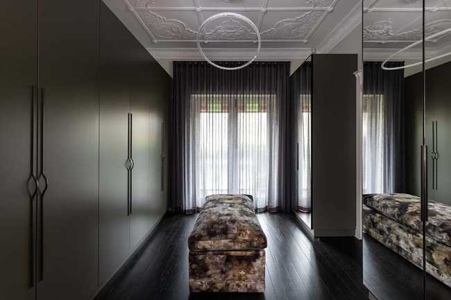 Zig Zag House. Bold shapes for the expansion of a family home