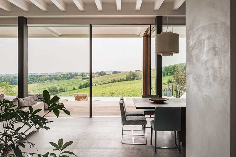 Villa Osservatorio: Games of light and nature in harmony