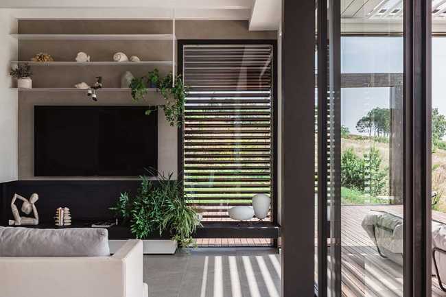 Villa Osservatorio: Games of light and nature in harmony