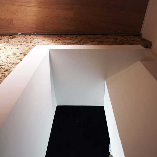 EXPO KAHRS Cosmarredi en edificio histórico reacondicionado en Cittanova