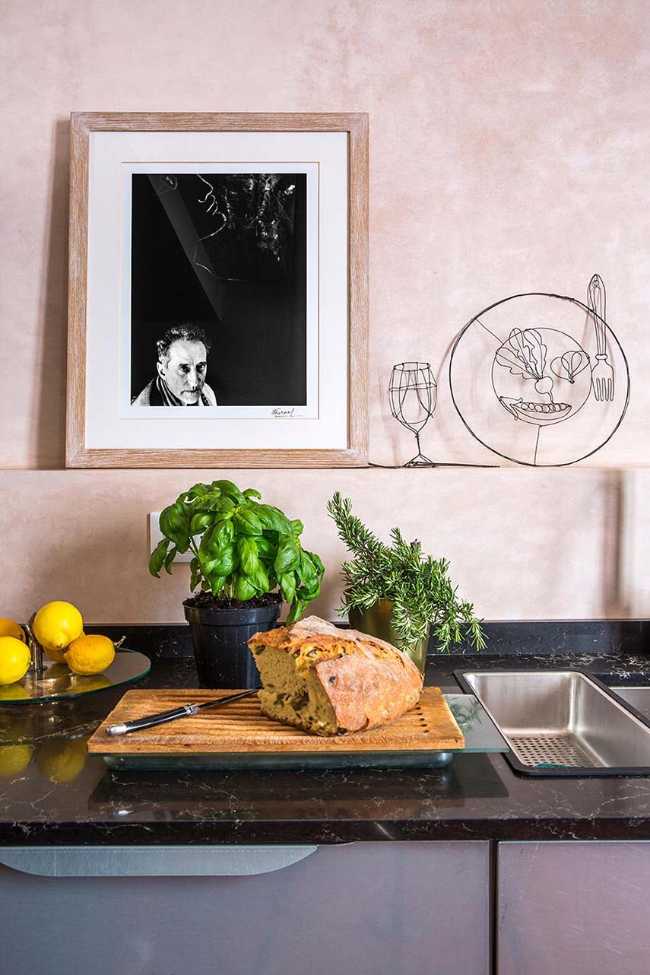 Chizu Kobayashi and the intertwined art of wire.