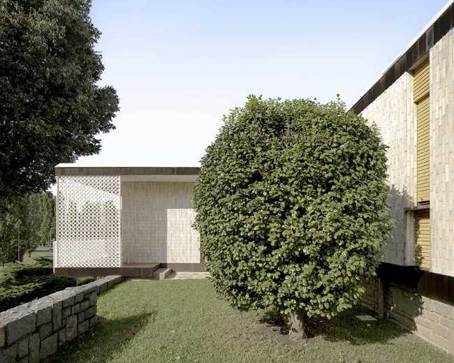 Rationalist Villa for Olivetti. Between conservation and innovation