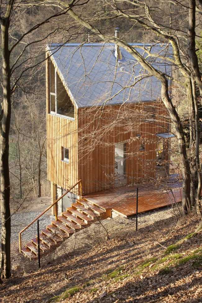 Una casa minimalista nel cuore di Křivoklátsko
