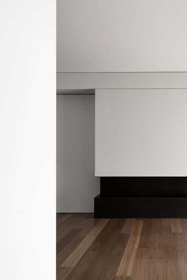 A calm and harmonious urban refuge from the city chaos: Casa T&L