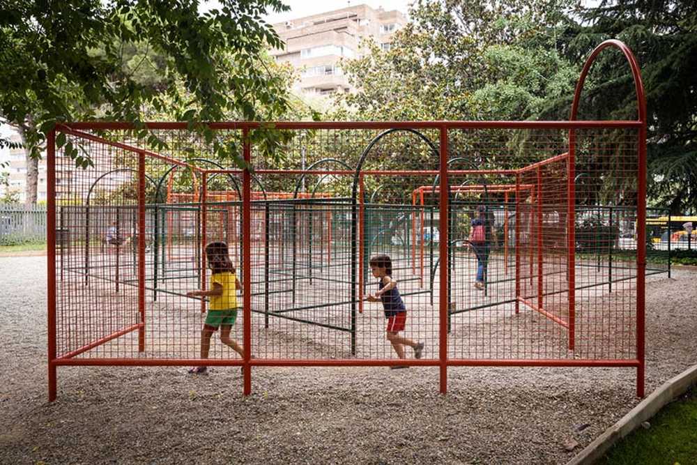The Labyrinth of Sant Jordi Park: an inclusive space for play and discovery