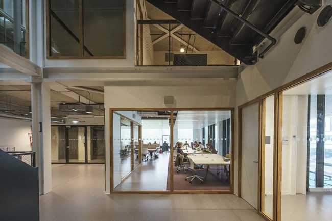 Diseño modular para la circularidad del edificio multifuncional LAB42