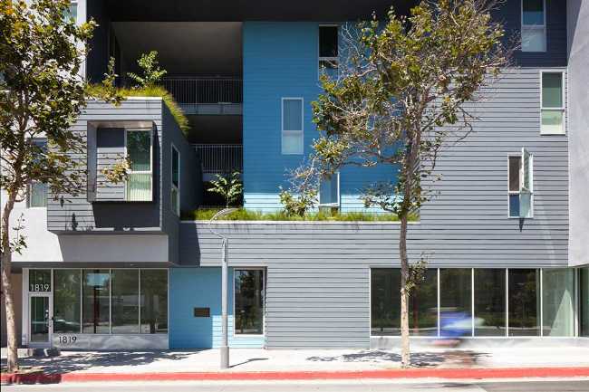 1819 Pico : le logement résidentiel qui célèbre l'espace social