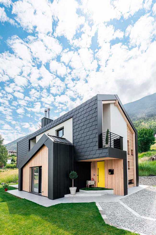 Zaffhaus, il progettista progetta la propria casa nel cuore delle Alpi