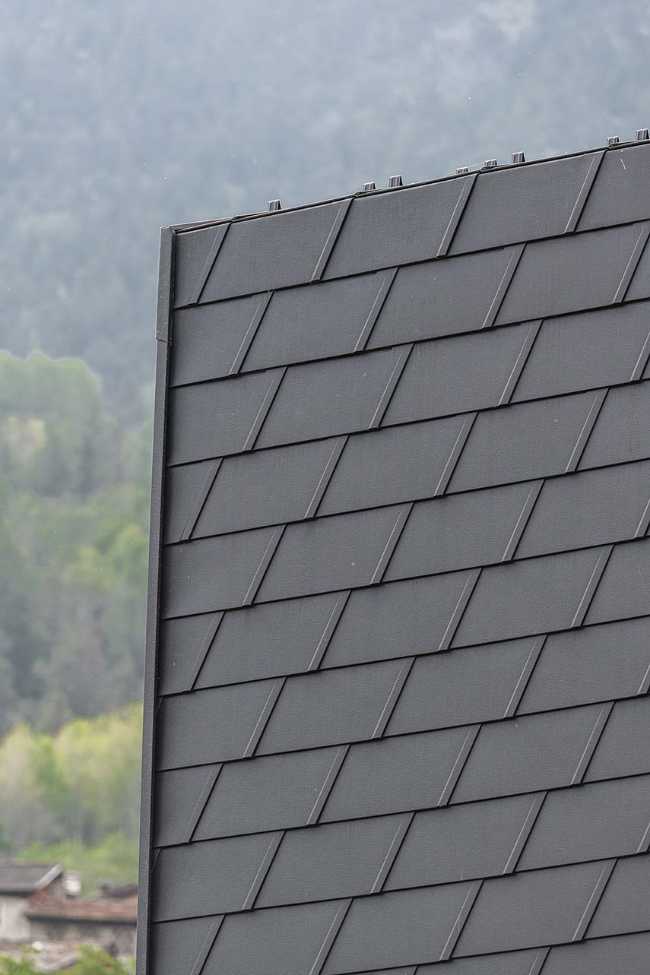 Zaffhaus, il progettista progetta la propria casa nel cuore delle Alpi