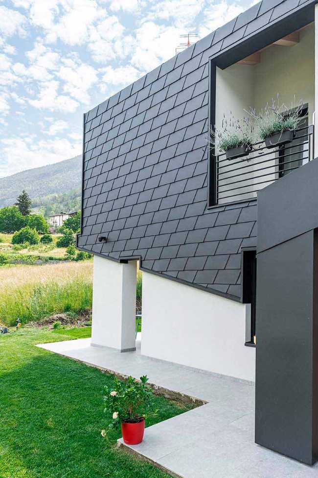 Zaffhaus, il progettista progetta la propria casa nel cuore delle Alpi