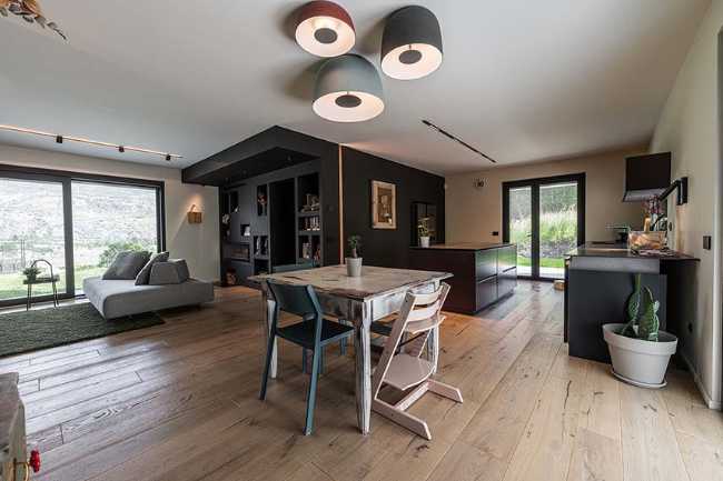 Zaffhaus, il progettista progetta la propria casa nel cuore delle Alpi