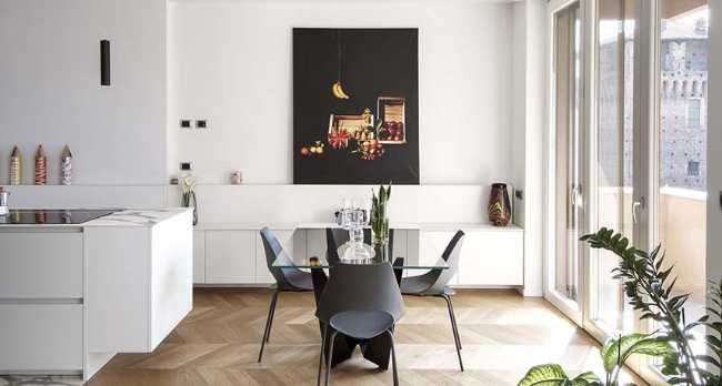 Restructuring between innovative design and rediscovered space