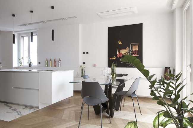 Restructuring between innovative design and reclaimed space