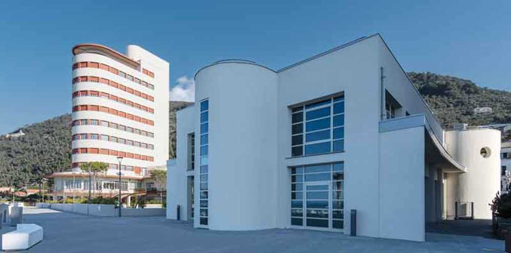 The photographic documentation of the rebirth of Torre Fara