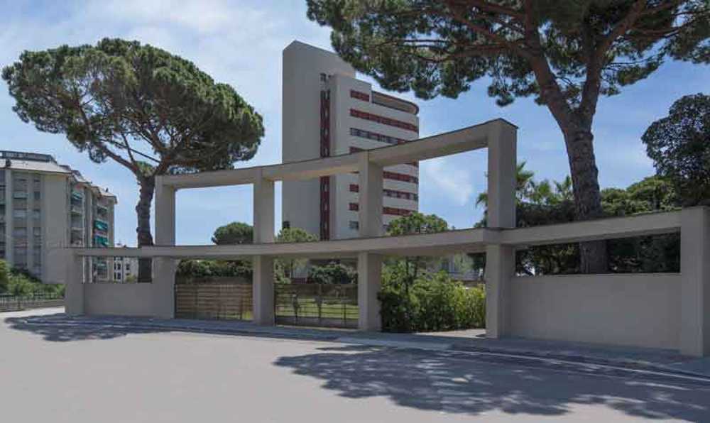 The photographic documentation of the rebirth of Torre Fara