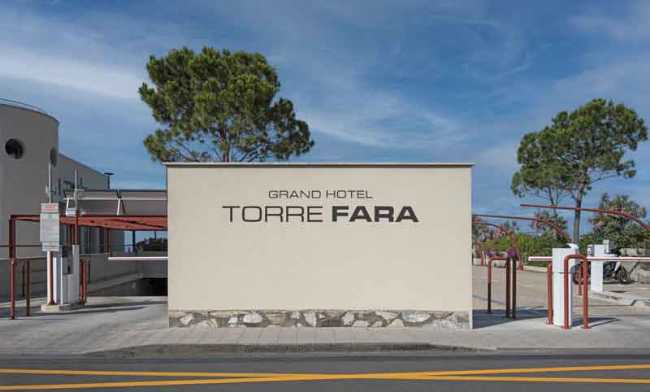 The photographic documentation of the rebirth of Torre Fara