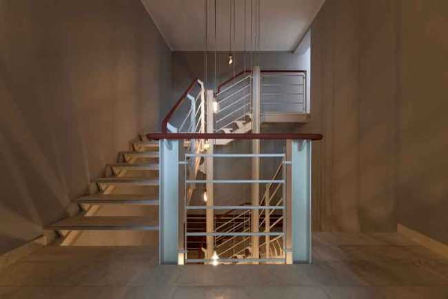 The photographic documentation of the rebirth of Torre Fara