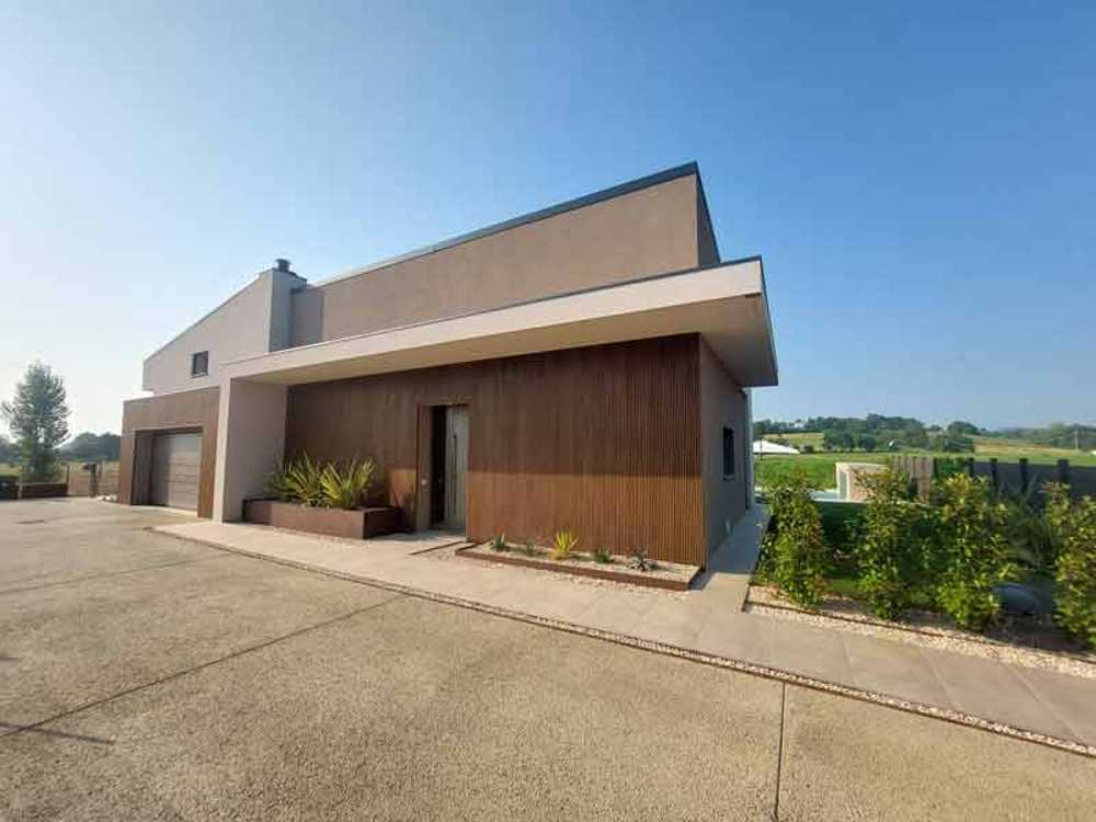 Villa 6: the villa of the future between nature and energy efficiency