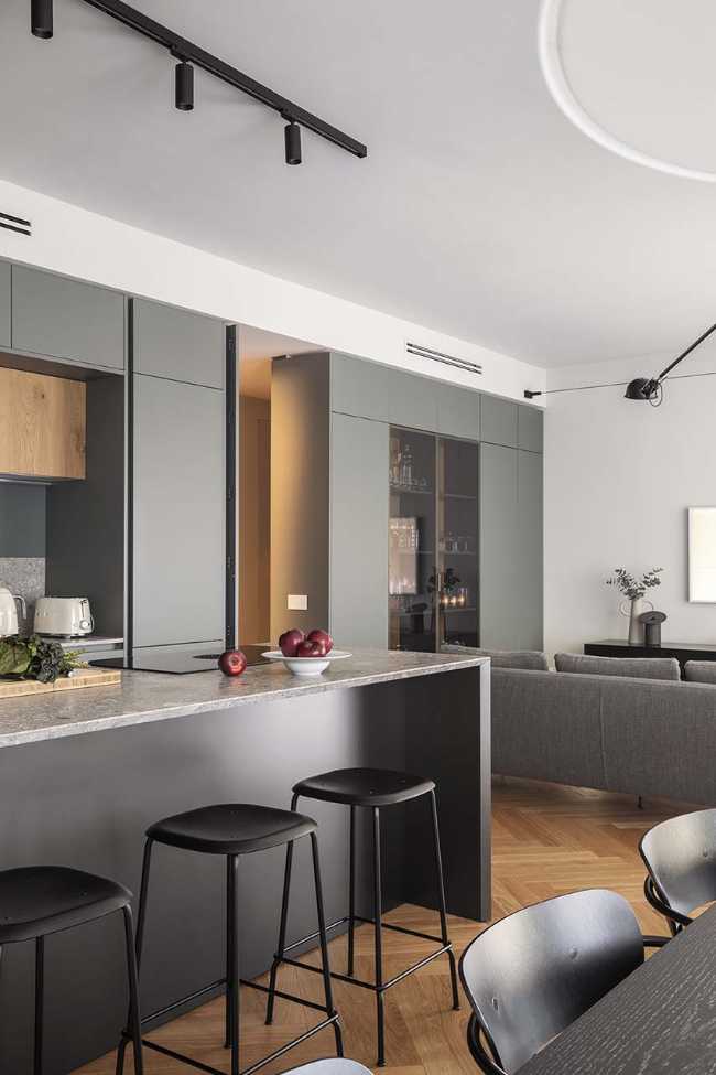 Ristrutturazione di un appartamento: versatilità, stile e cromatismi di carattere