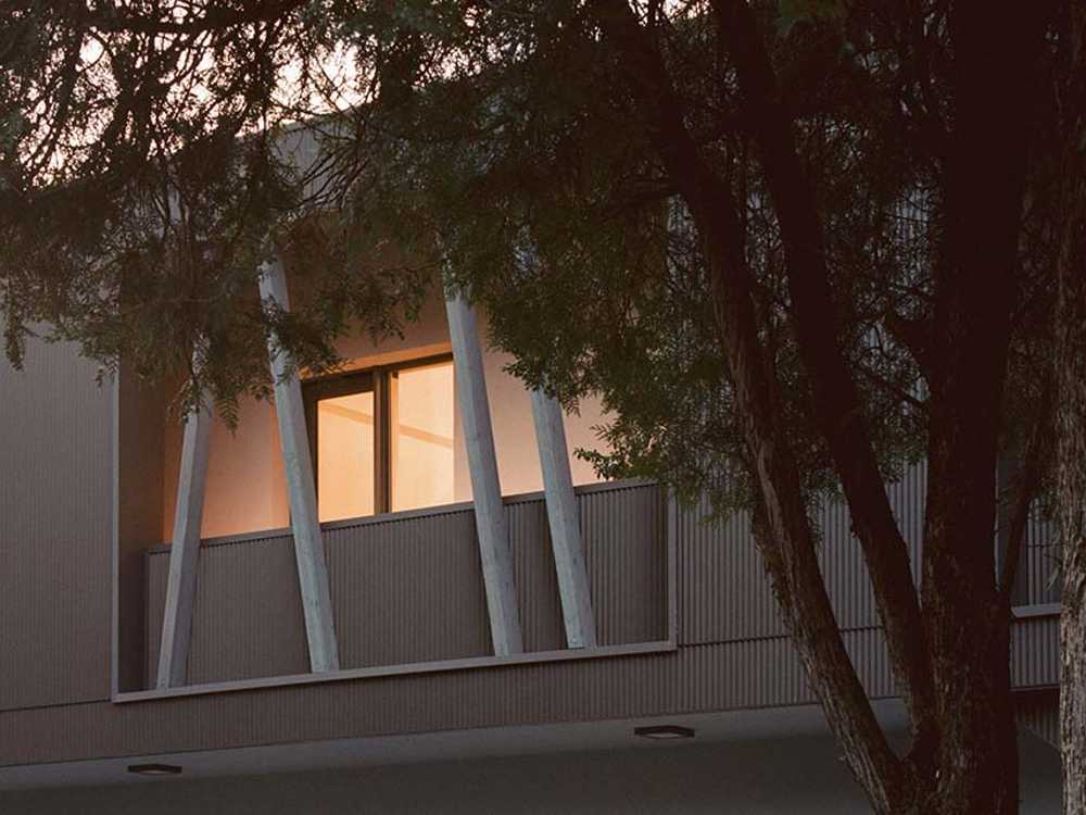 Architectural regeneration: transforming a property without identity