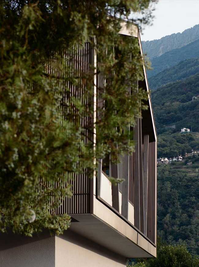 Architectural regeneration: transforming a property without identity