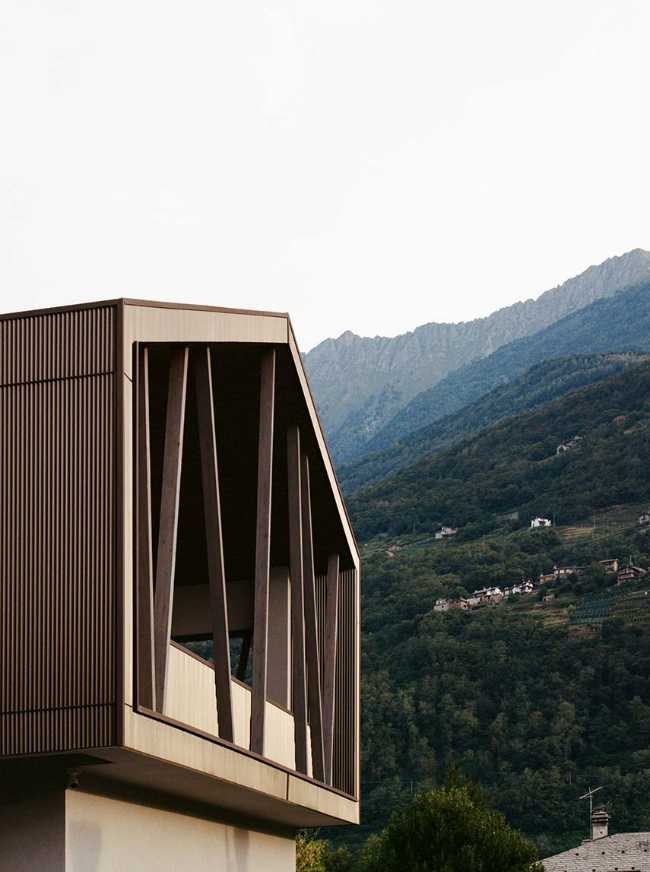 Architectural regeneration: transforming a property without identity