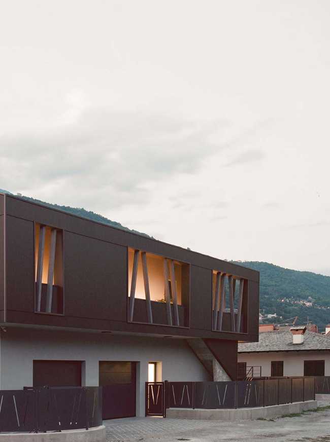 Architectural regeneration: transforming a property without identity