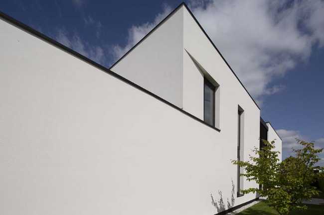 Architettura contemporanea e coscienza ambientale integrate a Villa KB