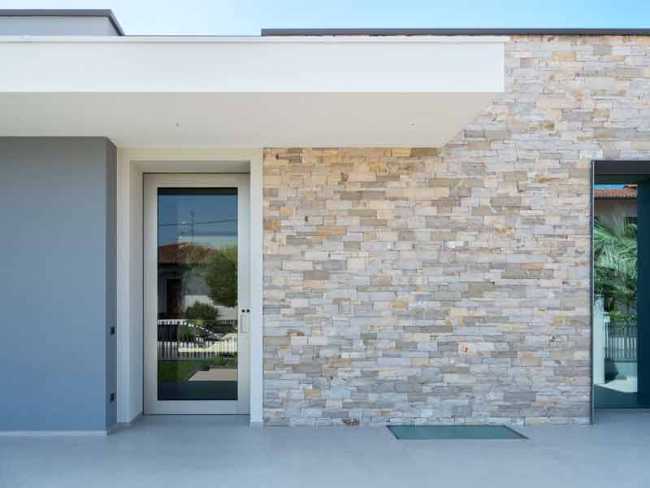 Learning to regenerate our building heritage: Villa Noal