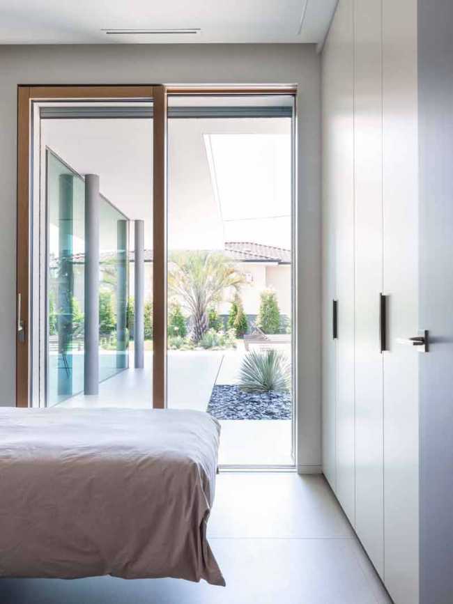 Learning to regenerate our building heritage: Villa Noal