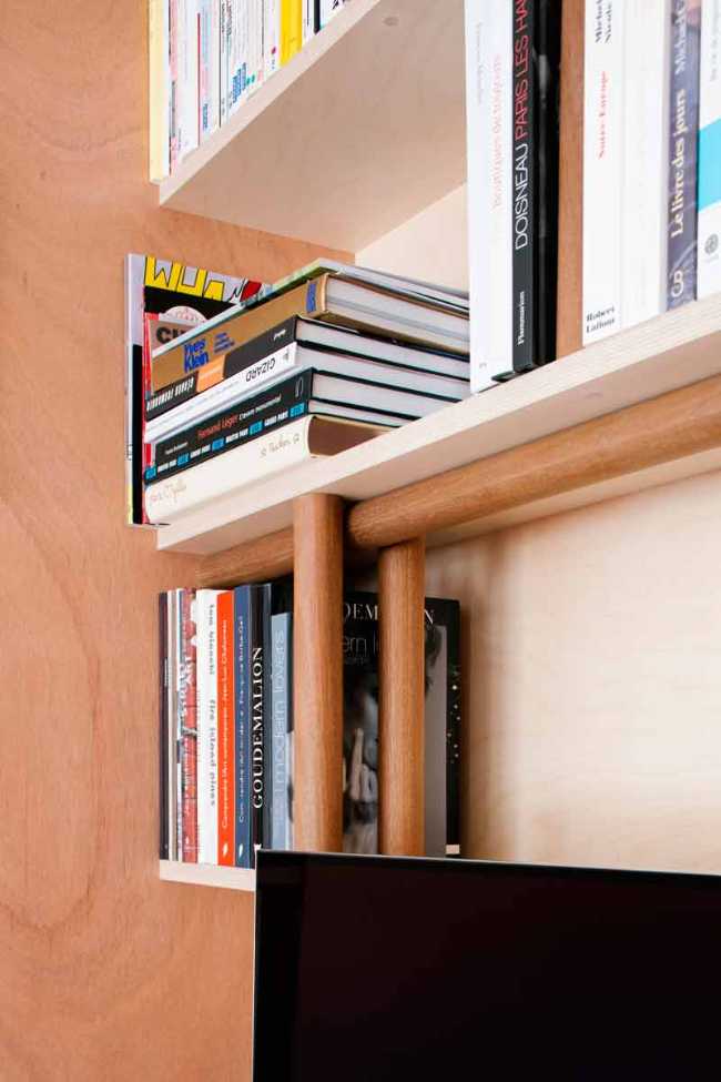 SEGUR flat: light and wood awaken the soul of a Parisian refuge