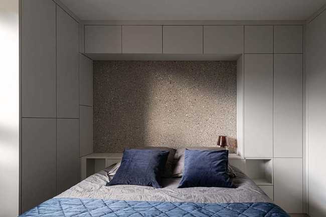 Design to restore space and light in the Quai Du Rhone apartment