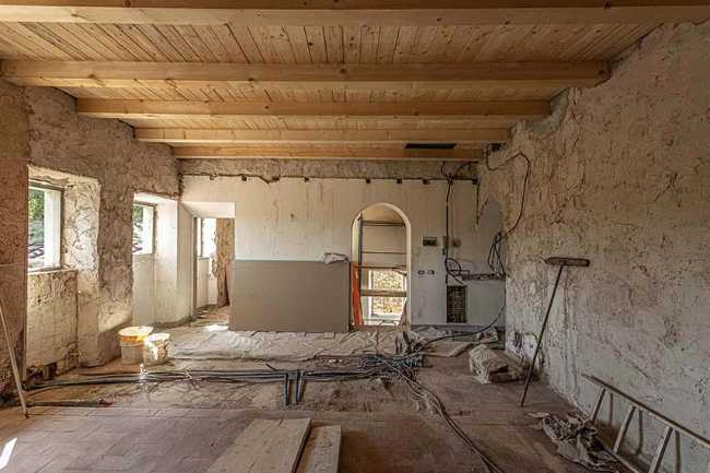 Tradition and innovation with wood at its core. Casa Rosa B&B in Florence