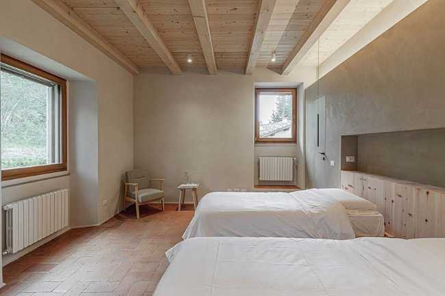 Tradition and innovation with wood at its core. Casa Rosa B&B in Florence