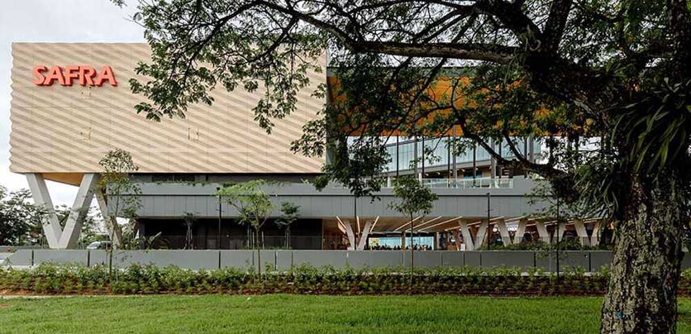 SAFRA Choa Chu Kang Clubhouse es un oasis de bienestar para personas y el medio ambiente