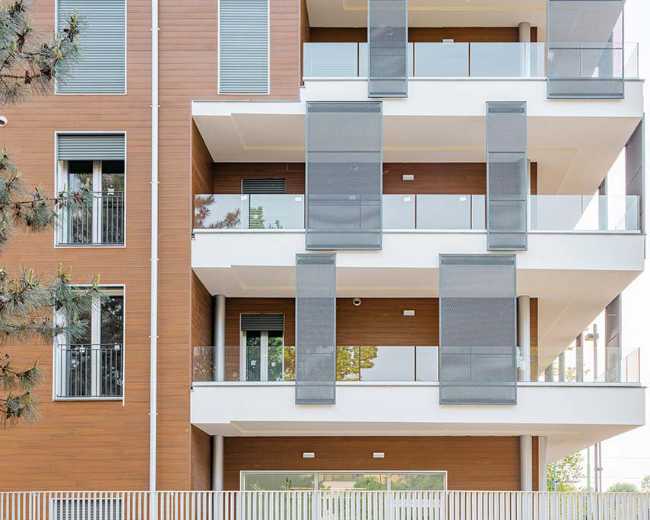 Residenza Gorki 75 a Cinisiello Balsamo. Solido squadrato e legno Decò