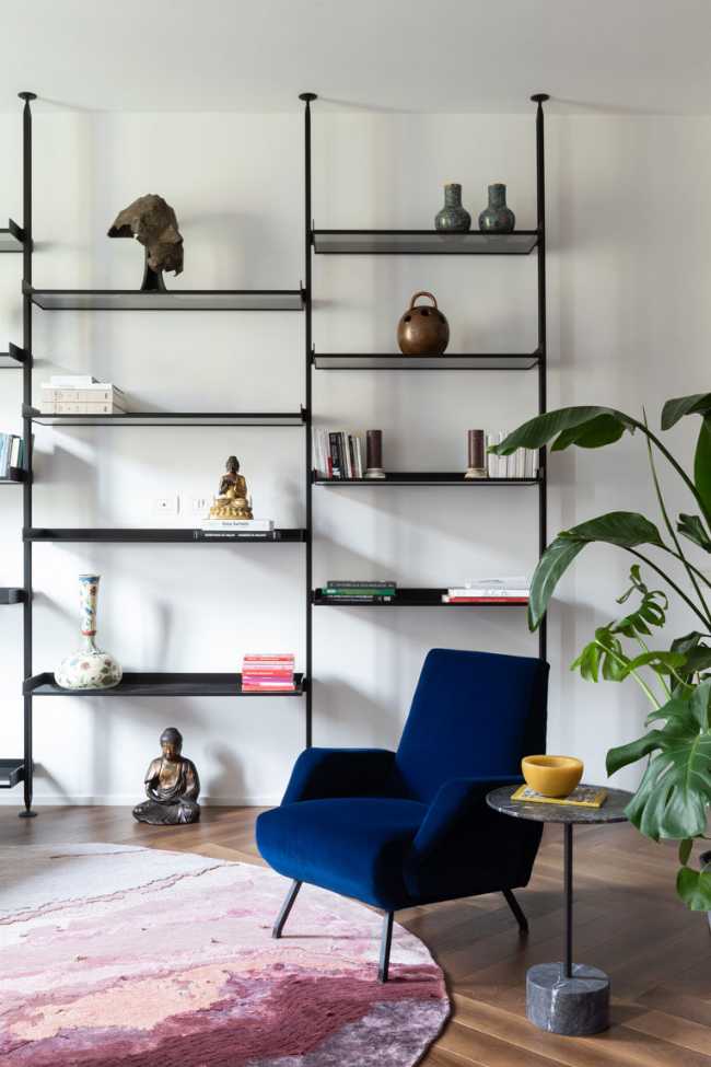 The rationality of the curved line: a tribute to neoclassical aesthetics