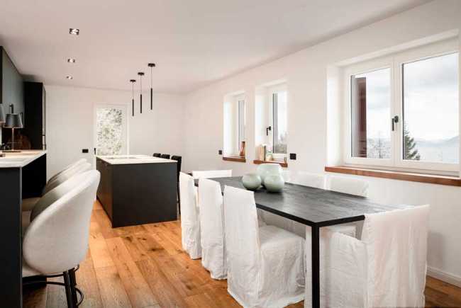 Appartement AKH : un refuge entre élégance nordique et chaleur alpine