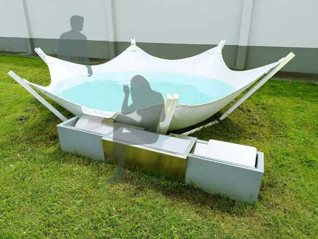 Innovation between textile architecture and nautical technology: Manta Bay