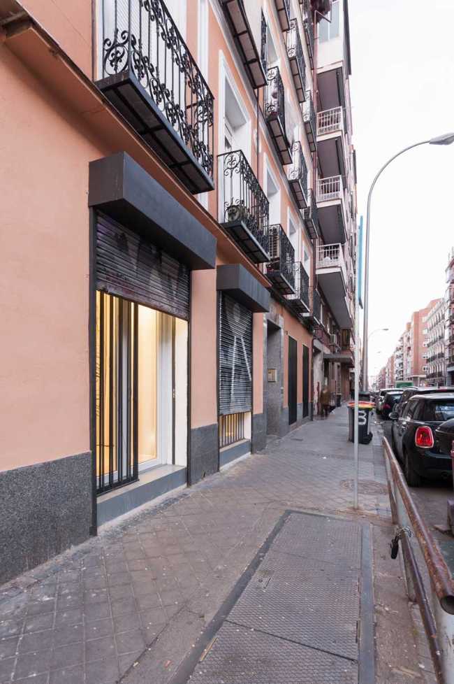 Where Vale. Living among the walls of an old bar