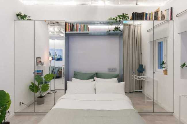 Where Vale. Living among the walls of an old bar