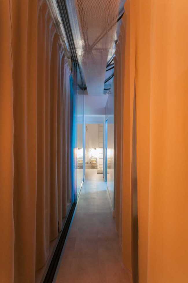 Where Vale. Living among the walls of an old bar