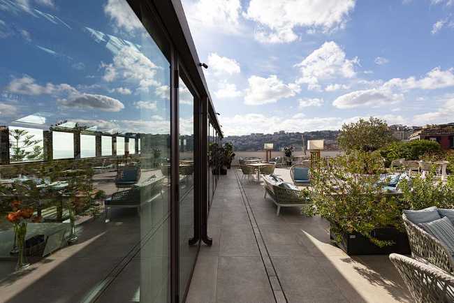 Soluzioni Saint-Gobain per l'Hotel The Britannique Napoli – Curio by Hilton