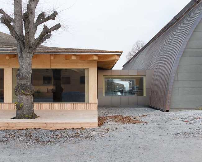 Use of unexplored properties of materials. Wisdome Stockholm Museum