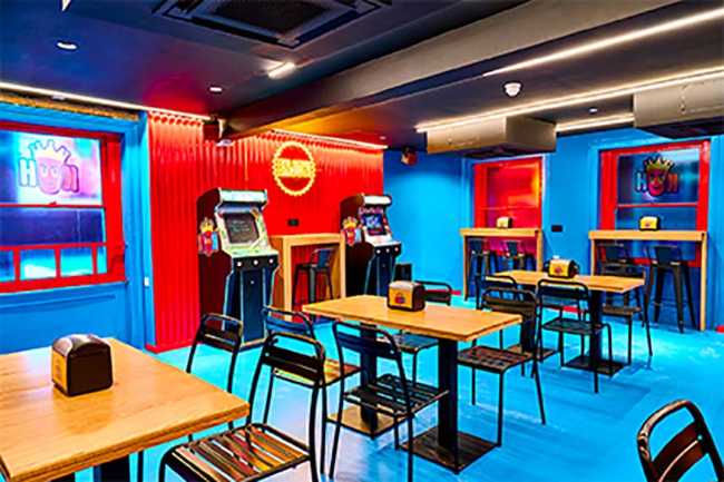 Kebhouze lands in London: the new store designed by KontrArk