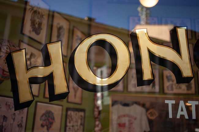 Lillo Letters and its signs: the timeless charm of craftsmanship