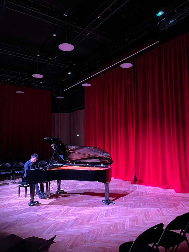 The Dareau project, urban multifunctional integration of Le Méridien