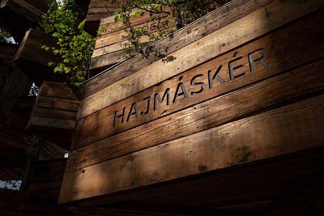 Giardino delle Comunità: l’installazione che celebra l’unità delle culture locali